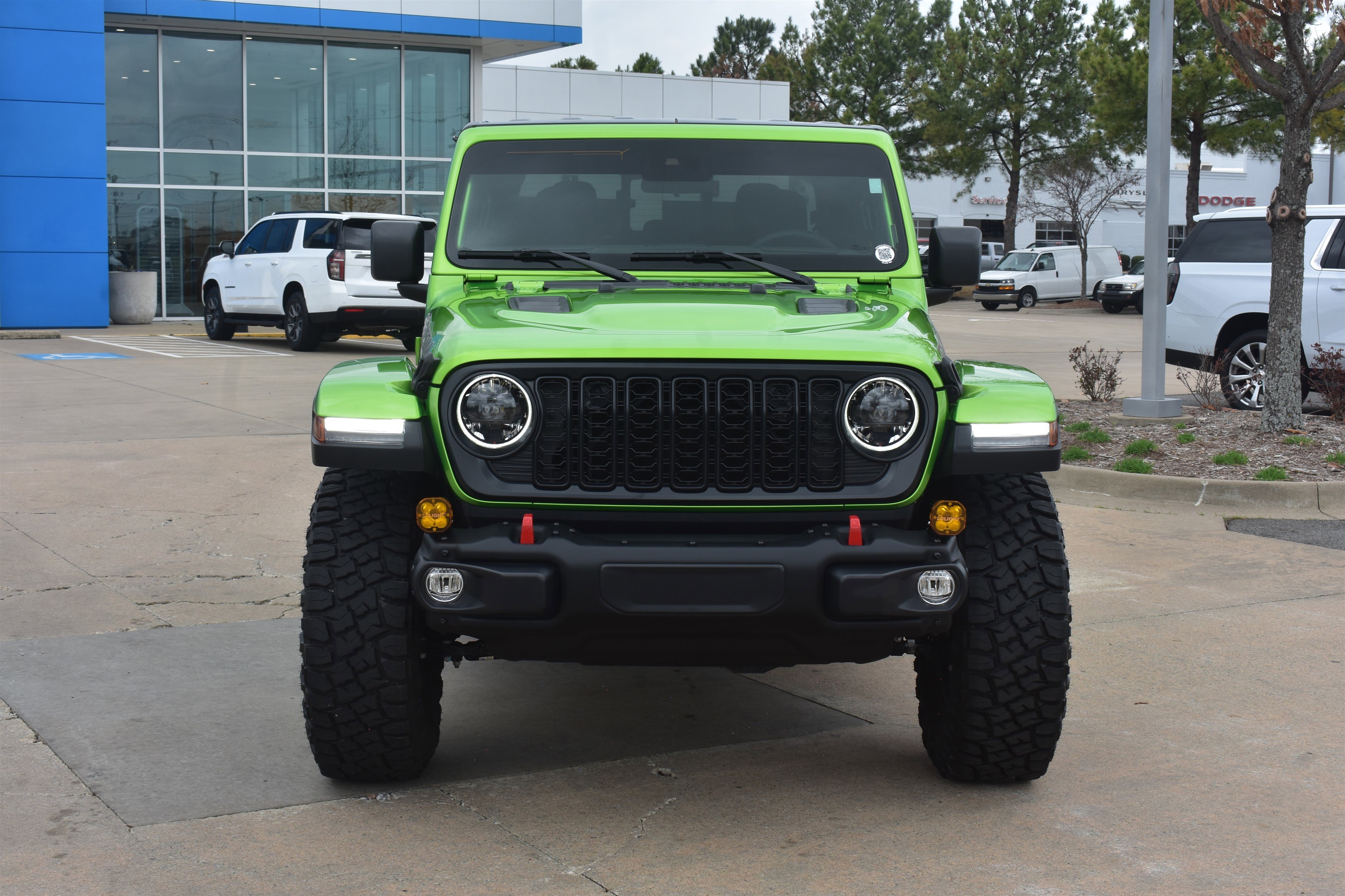 Used 2025 Jeep Gladiator Rubicon with VIN 1C6RJTBG6SL521264 for sale in Little Rock