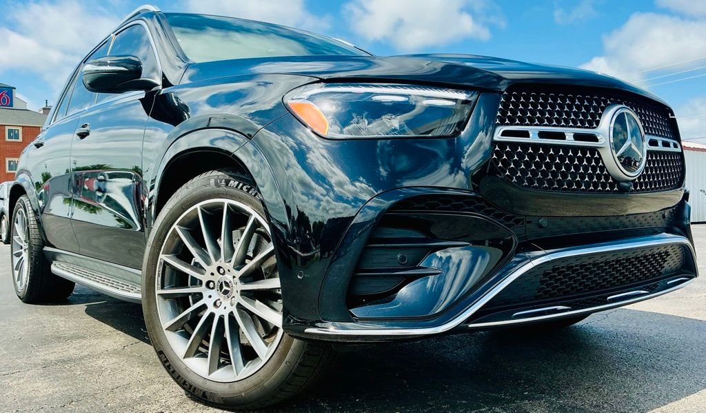 Used 2026 Black Mercedes-Benz GLE 450 image 4