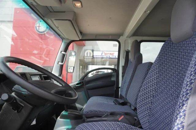 Used 2024 Arc White Chevrolet 1WT image 16