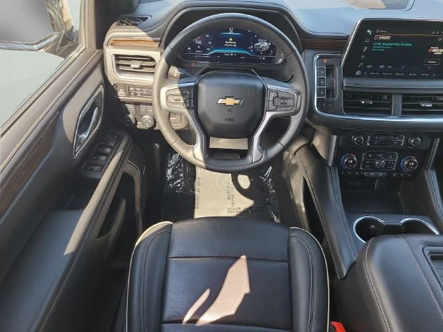 Used 2024 Black Chevrolet Premier image 17