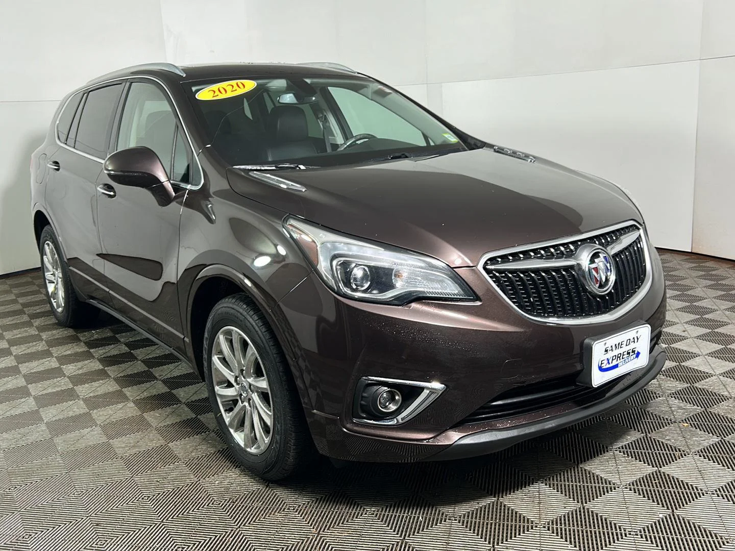 Used 2020 Espresso Buick Essence image 4