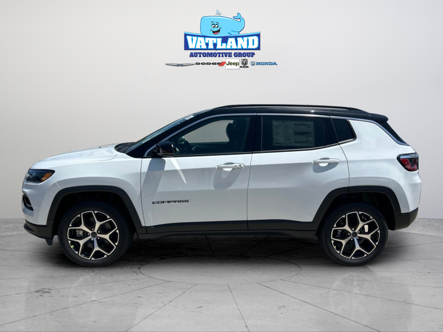 New 2026 Bright White Clear-Coat Exterior Paint Jeep Limited image 2