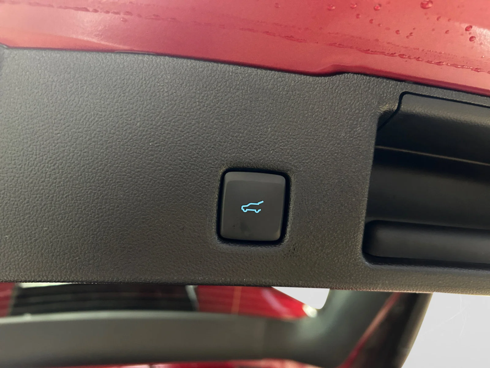 New 2026 Rapid Red Metallic Tinted Clearcoat Ford ST-Line image 11