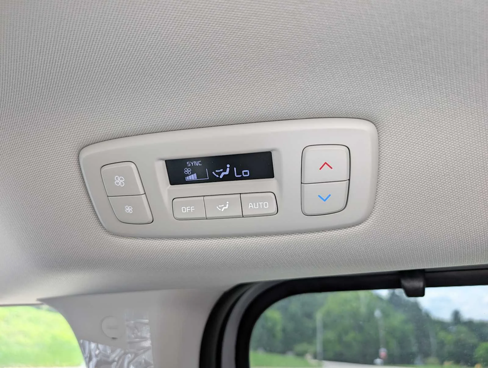 New 2026 Ceramic Silver Kia SX Prestige image 16