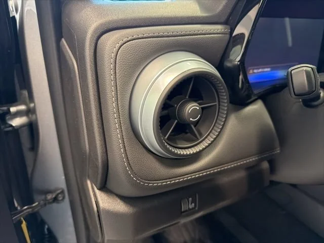 2026 Chevrolet Colorado LT - Photo 15