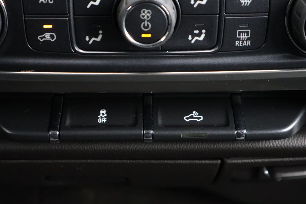 2018 Chevrolet Silverado 1500 LT - Photo 24