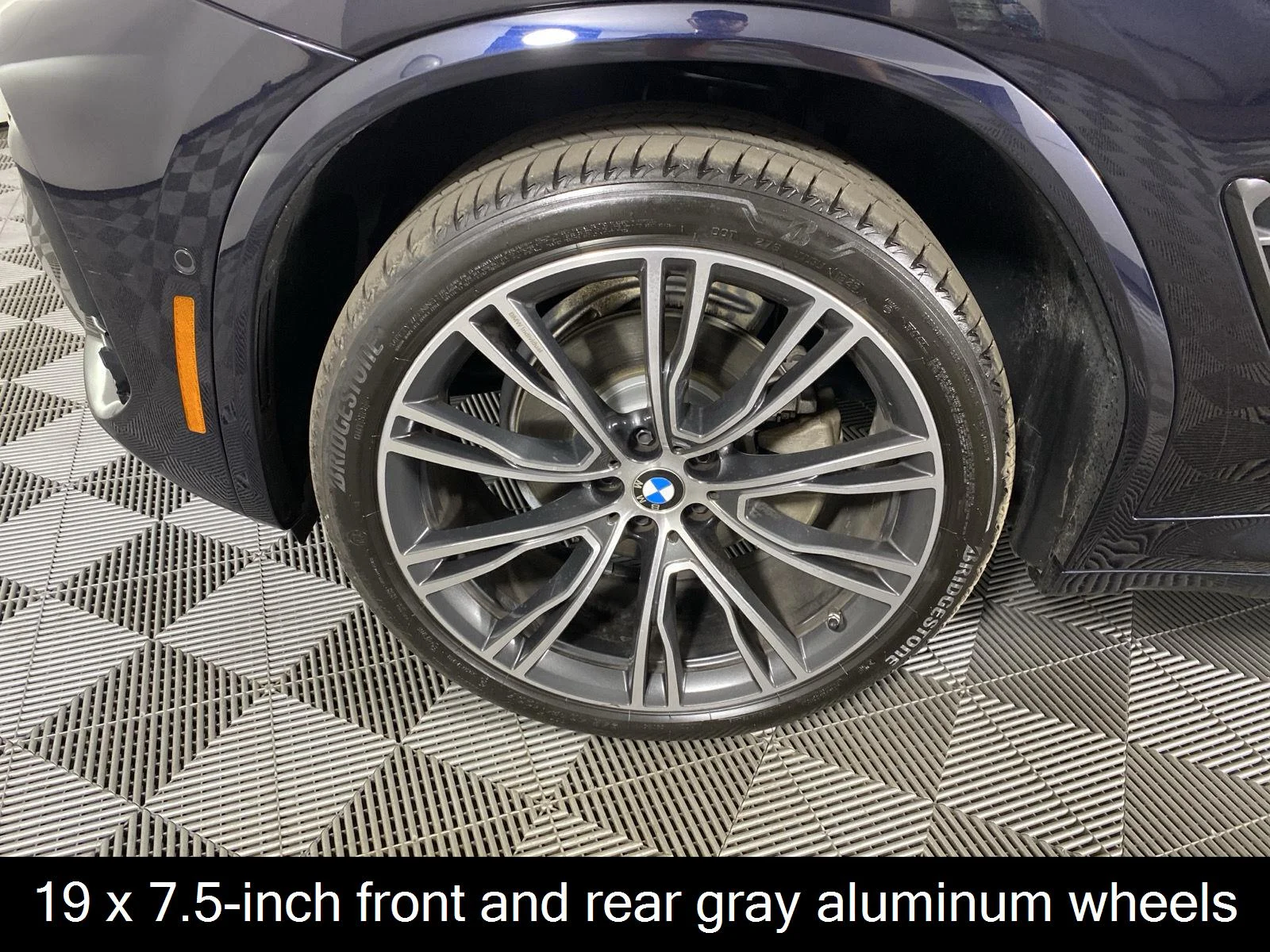 Used 2024 Carbon Black Metallic BMW xDrive30i image 14