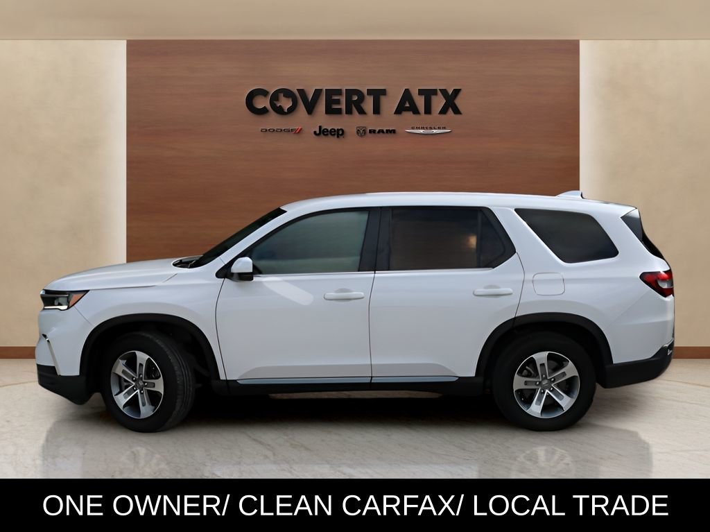 Used 2025  Honda EX-L image 2