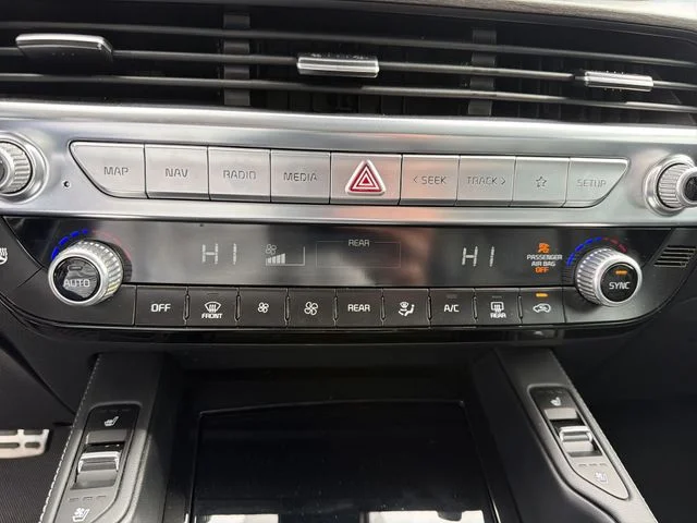 Used 2021  Kia SX image 21