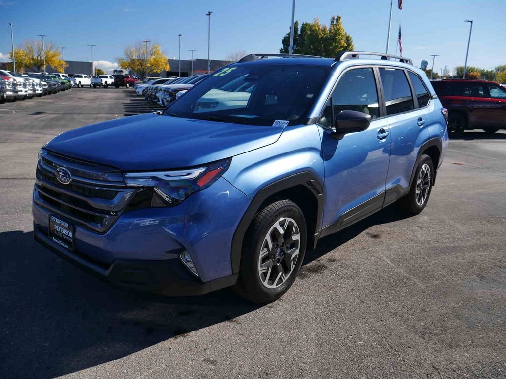 2025 Subaru Forester Premium Base photo 2