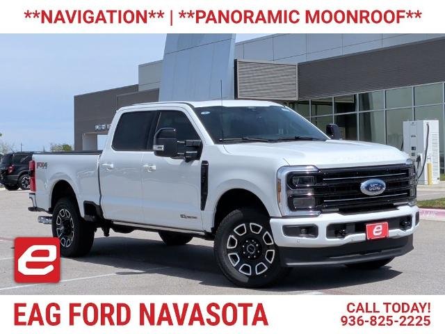 New 2026 Star White Metallic Tri-Coat Ford F-250® Platinum® image 54