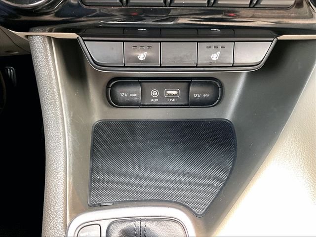 Used 2019 Silver Kia EX image 27
