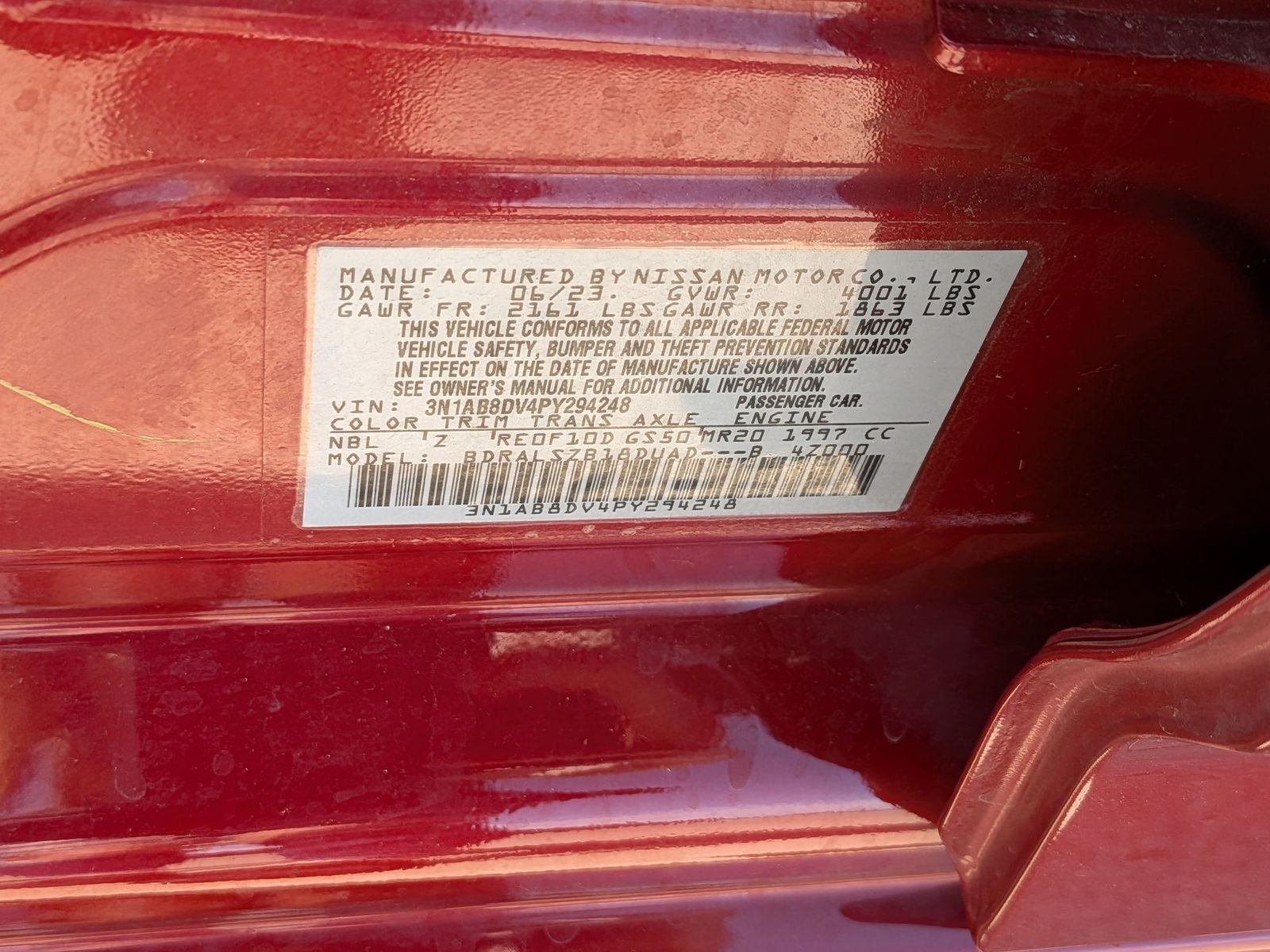 Used 2023 Scarlet Nissan SR image 37