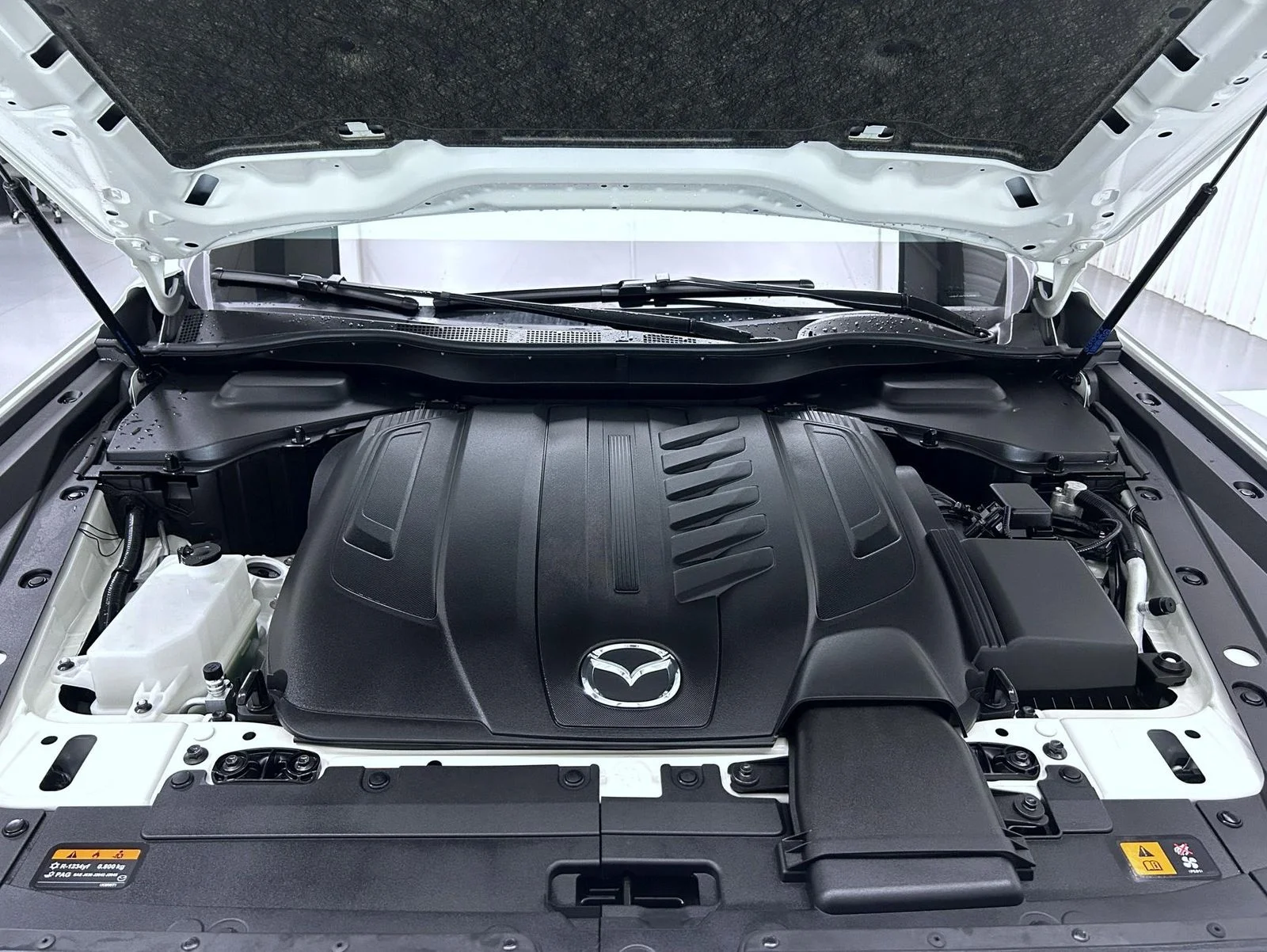 Certified Used 2026 White Mazda 3.3 Turbo Premium Plus image 25
