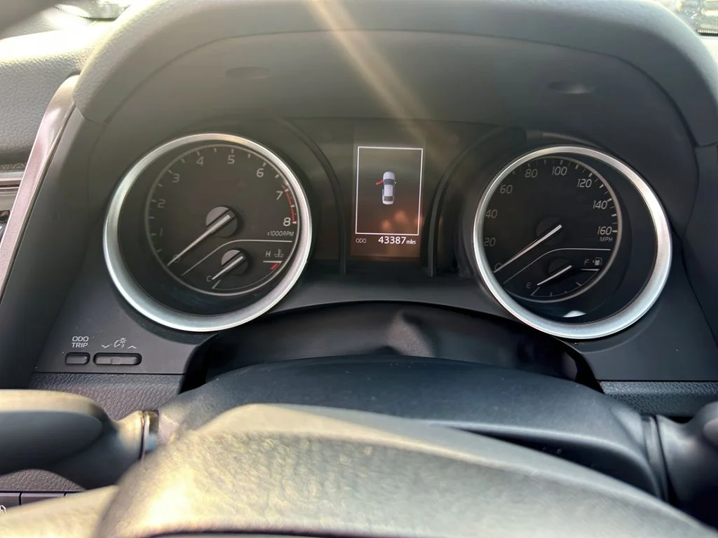 Used 2023 Predawn Gray Mica Toyota LE image 10