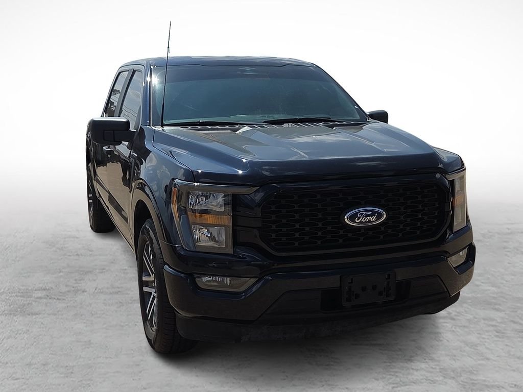 Used 2023 Antimatter Blue Metallic Ford XL image 2