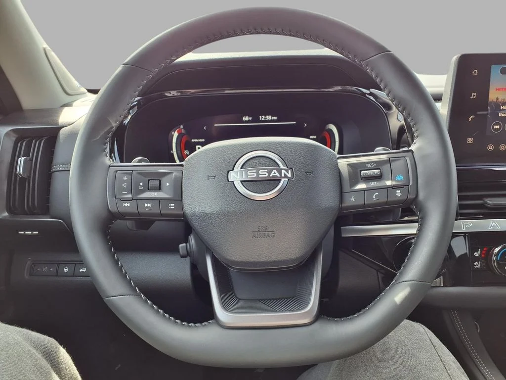 New 2026 Super Black Nissan Platinum image 15