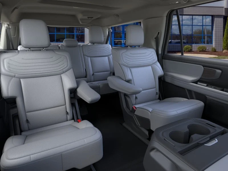New 2026 Dark Matter Gray Metallic Ford MAX Platinum® image 89