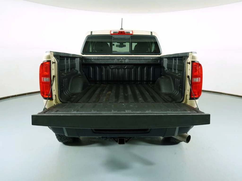 2021 Chevrolet Colorado ZR2 - Photo 6
