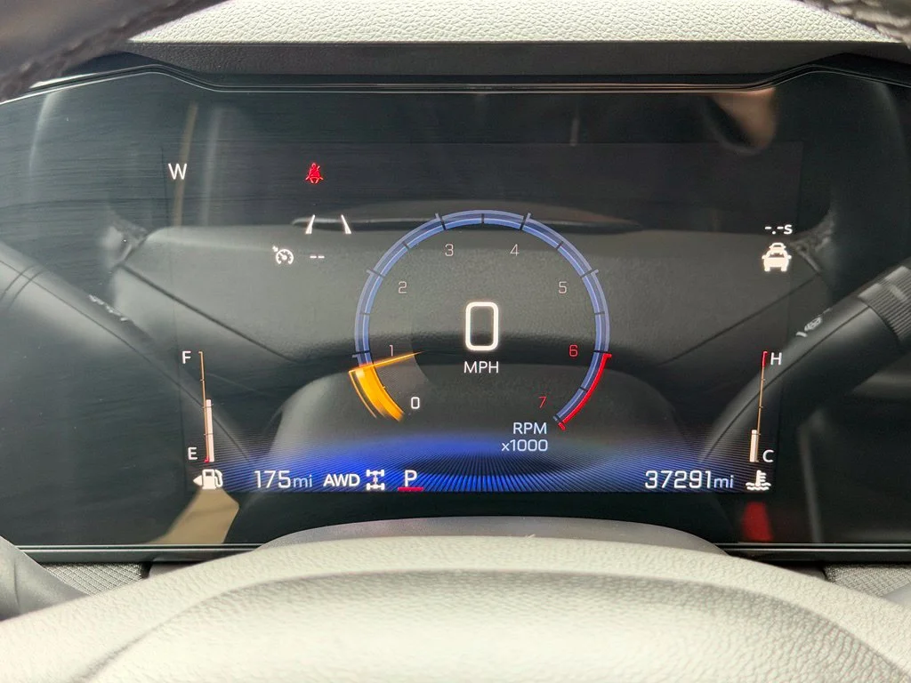 Used 2024 Gray Chevrolet ACTIV image 20