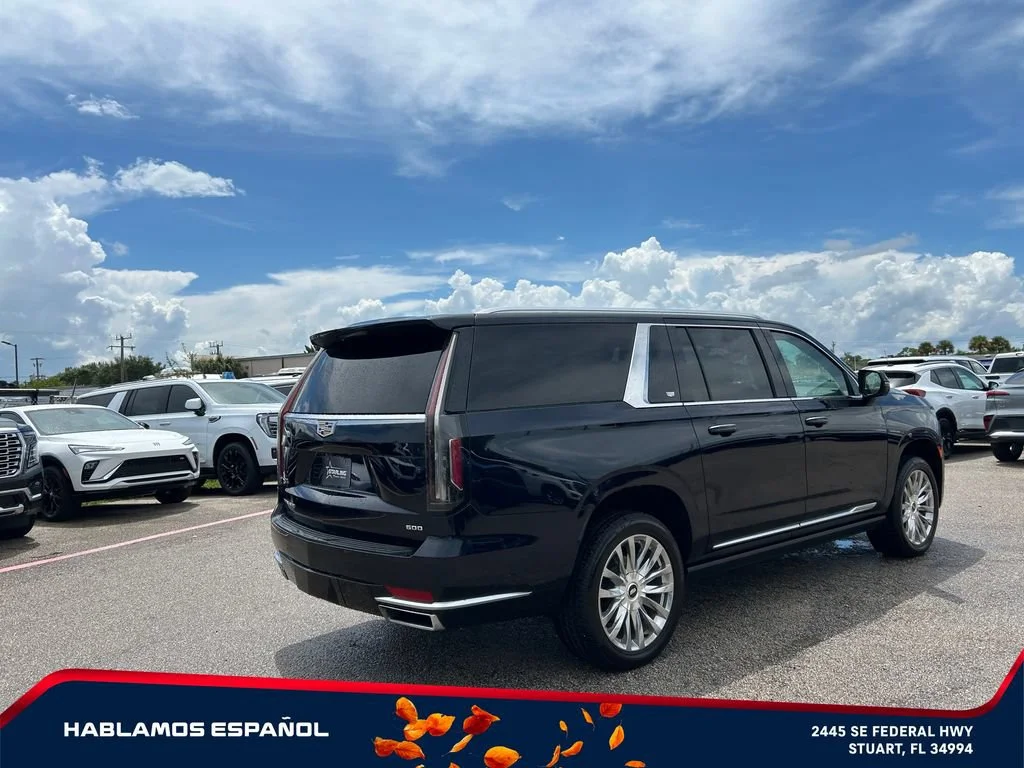Used 2021 DARK MOON BLUE METALLIC Cadillac Premium Luxury image 7