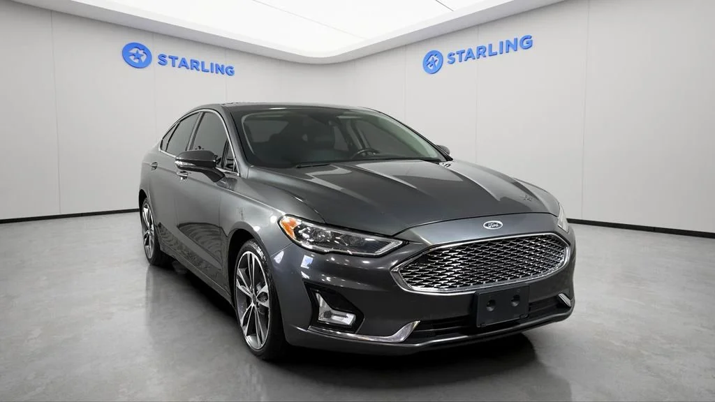 Used 2020 Gray Ford Titanium image 15