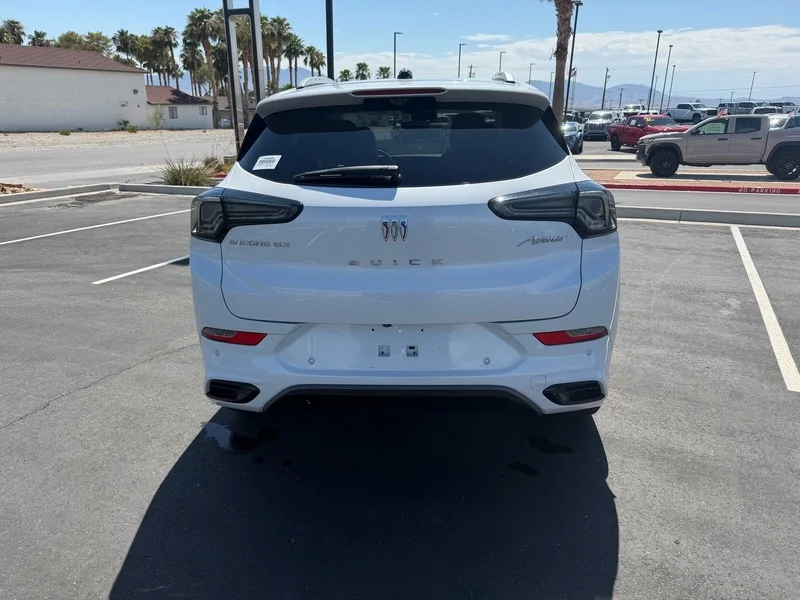 Used 2024 White Frost Tricoat Buick Avenir image 4