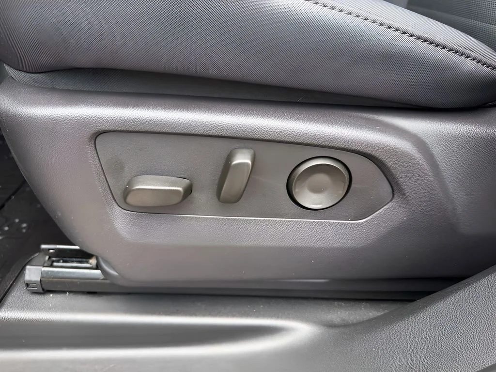 Used 2025 Void Black GMC 3X image 32