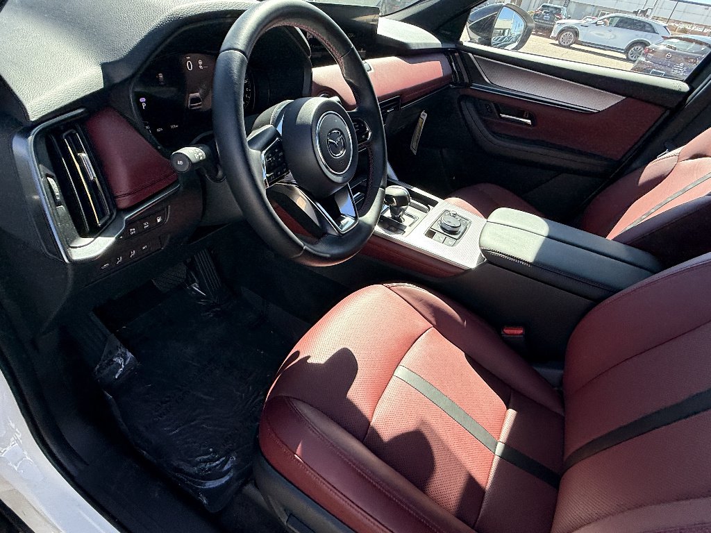 2025 Mazda CX-70 Premium Plus Package - Photo 10