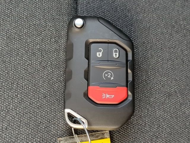 2025 Jeep Gladiator Rubicon - Photo 26