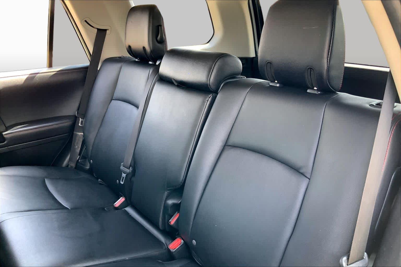 Used 2018 Classic Silver Metallic Toyota TRD Off Road Premium image 21