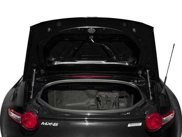 Used 2016 Ceramic Metallic Mazda Grand Touring image 15