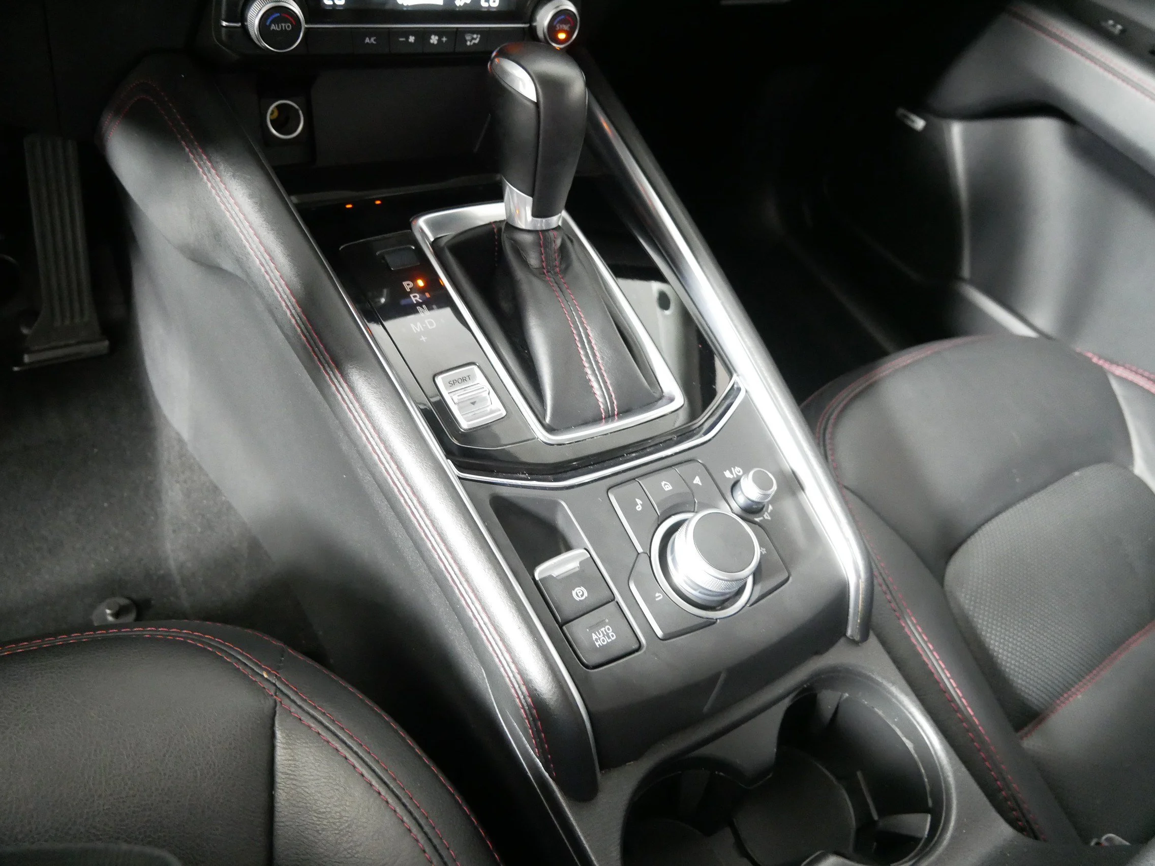 Used 2025 Polymetal Gray Metallic Mazda 2.5 S Carbon Edition image 24