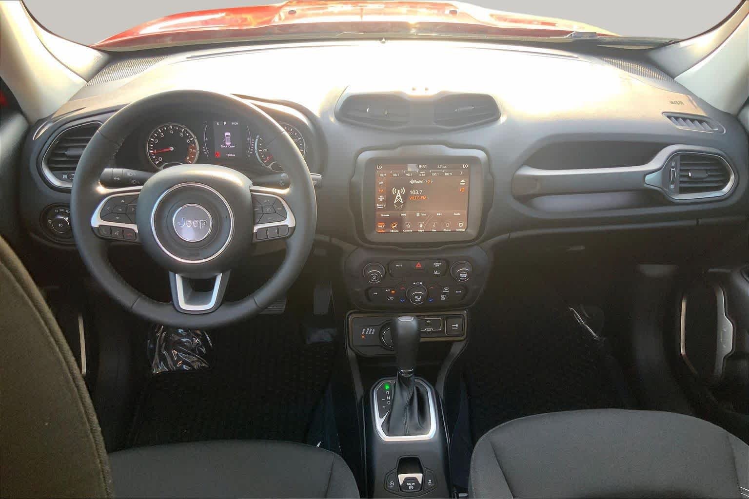 Used 2023 Colorado Red Clearcoat Jeep Latitude image 15