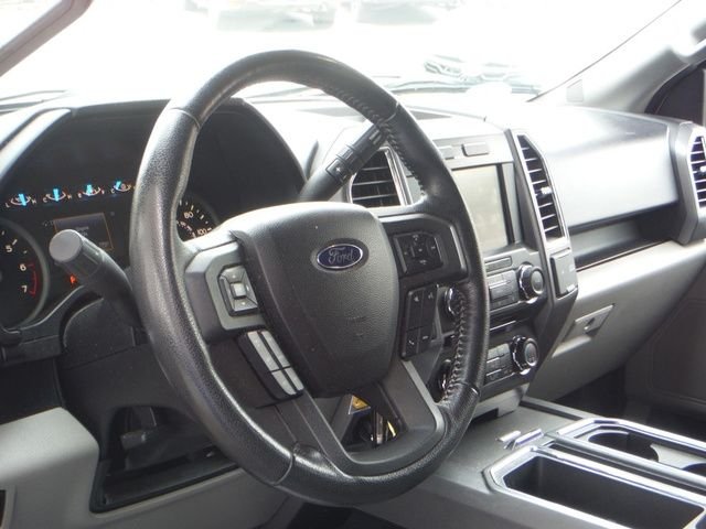 Used 2015  Ford XLT image 16