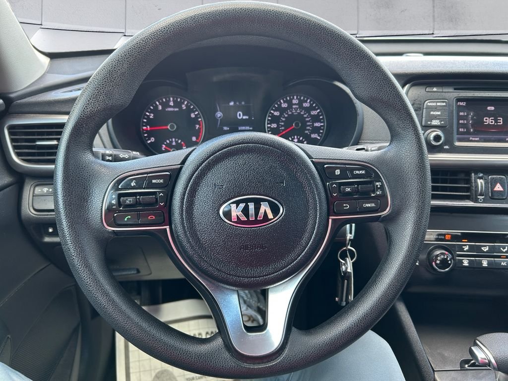 Used 2016 Gray Kia LX image 9