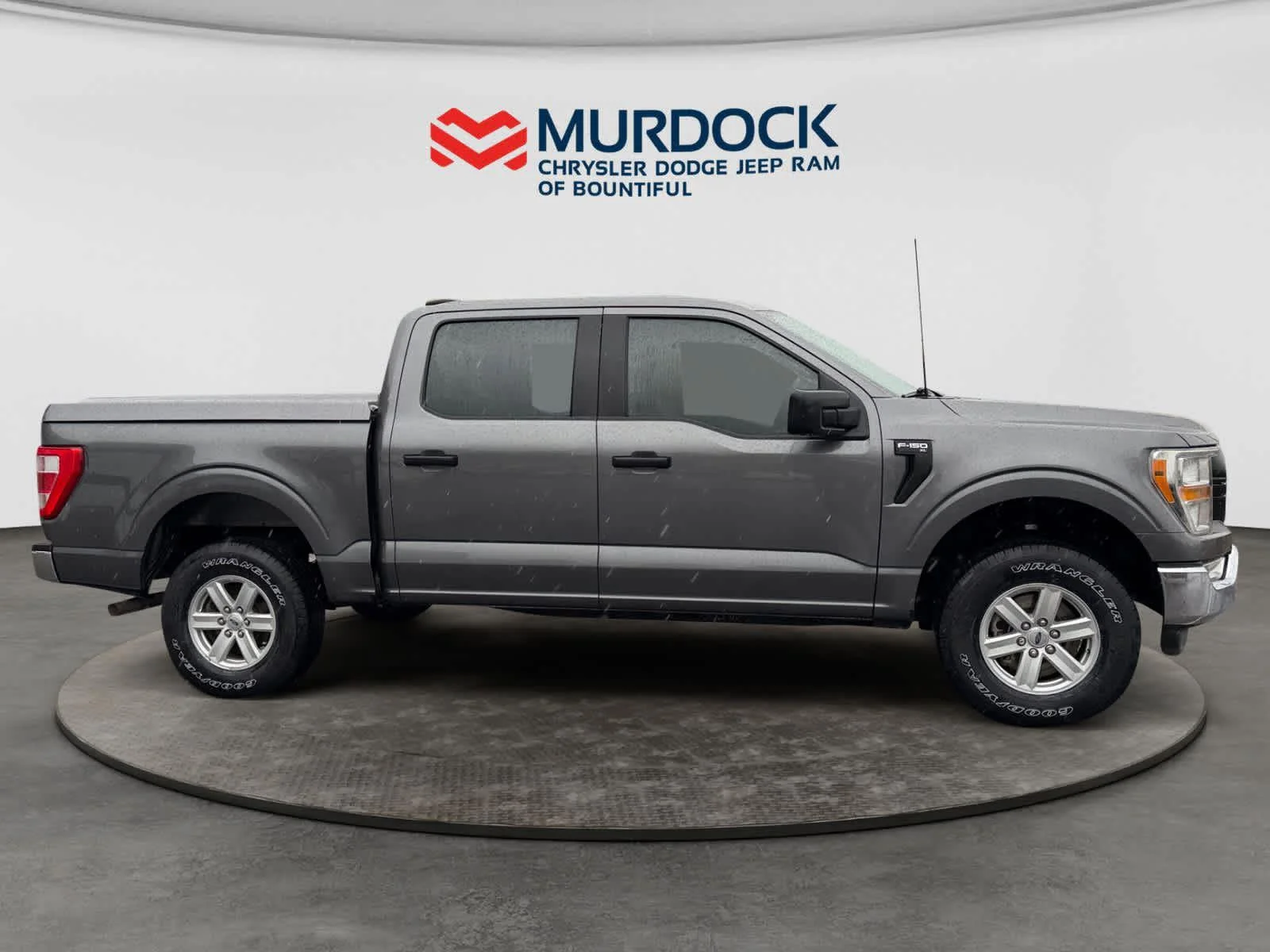 2022 Ford F-150 XL - Photo 6