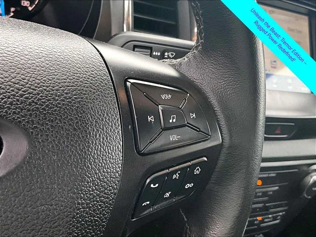 Used 2021 Orange Ford XLT image 19