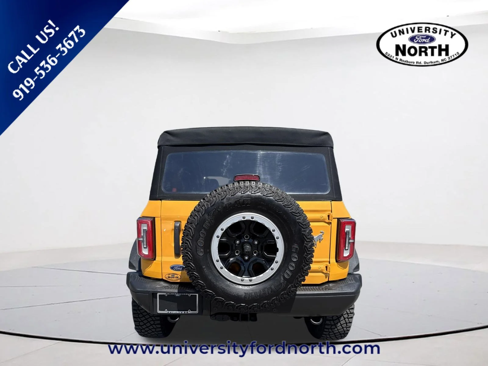 Used 2022 Cyber Orange Metallic Tricoat Ford Badlands image 6