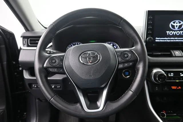 Used 2022 Magnetic Gray Met Toyota XLE image 14