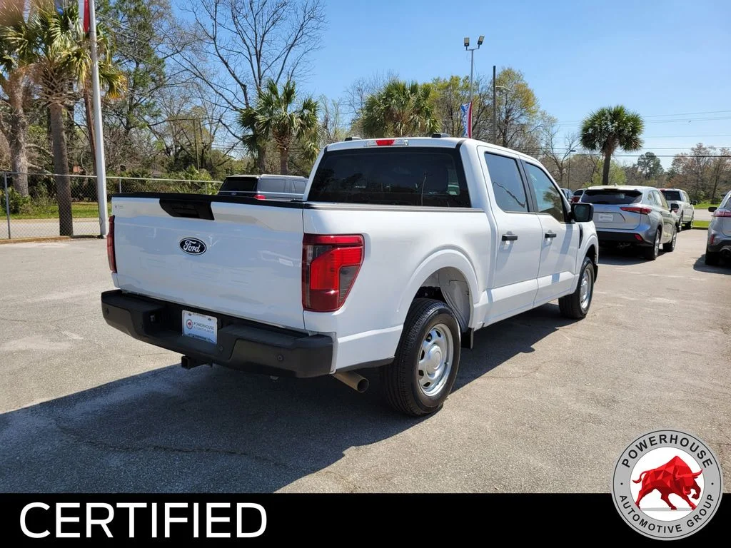Used 2025 White Ford XL image 6