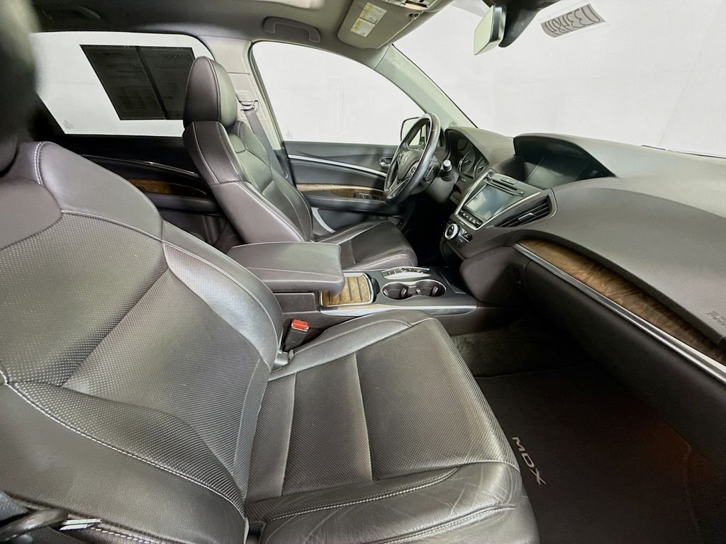 Used 2019 White Diamond Pearl Acura w/Technology Pkg image 28