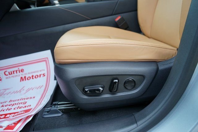 2025 LEXUS RX - Image 11