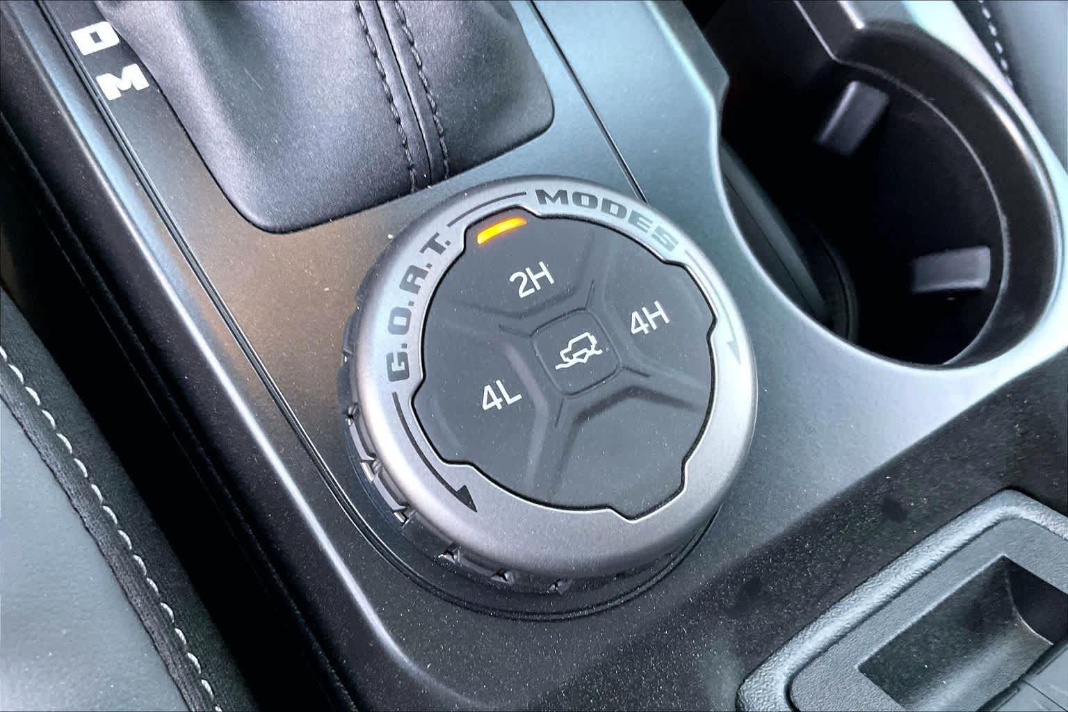 New 2026 Desert Sand Ford Outer Banks® image 15