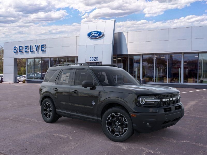 New 2026 Shadow Black Ford Outer Banks® image 38