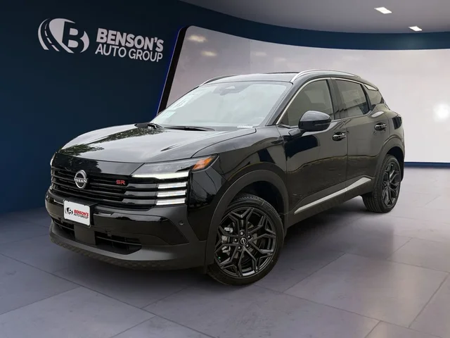 New 2026 Nissan Kicks SR