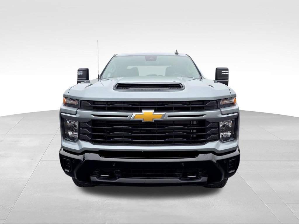 2026 Chevrolet Silverado 2500 HD Custom - Photo 8