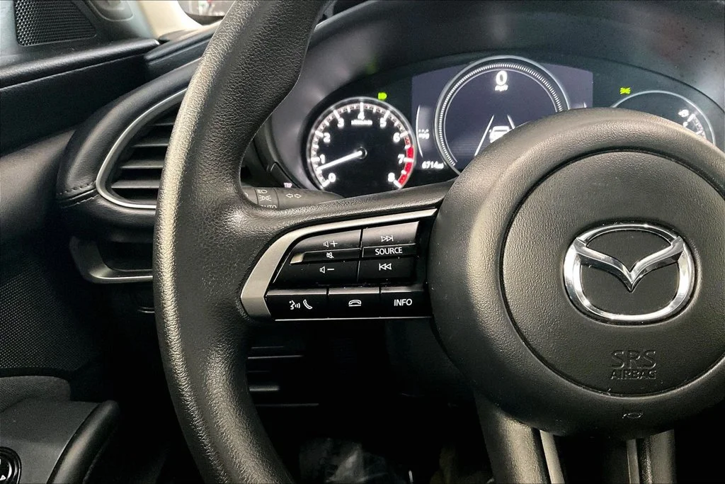 Certified Used 2026 White Mazda 2.5 S image 18