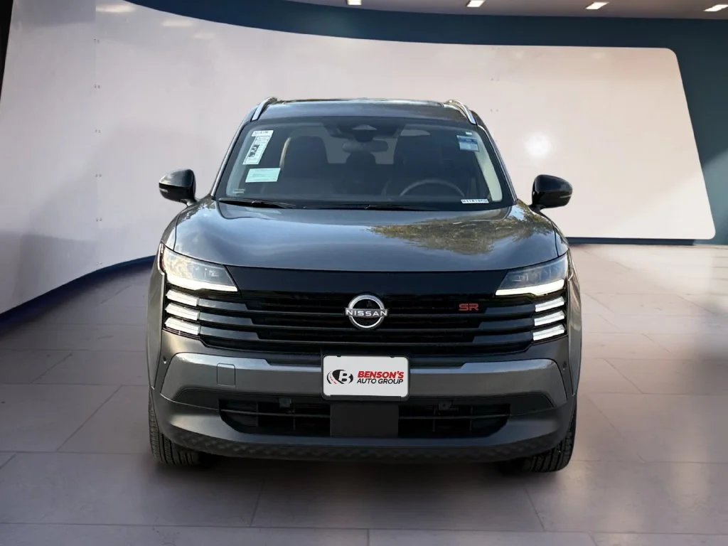 New 2027 Gray Nissan SR image 8