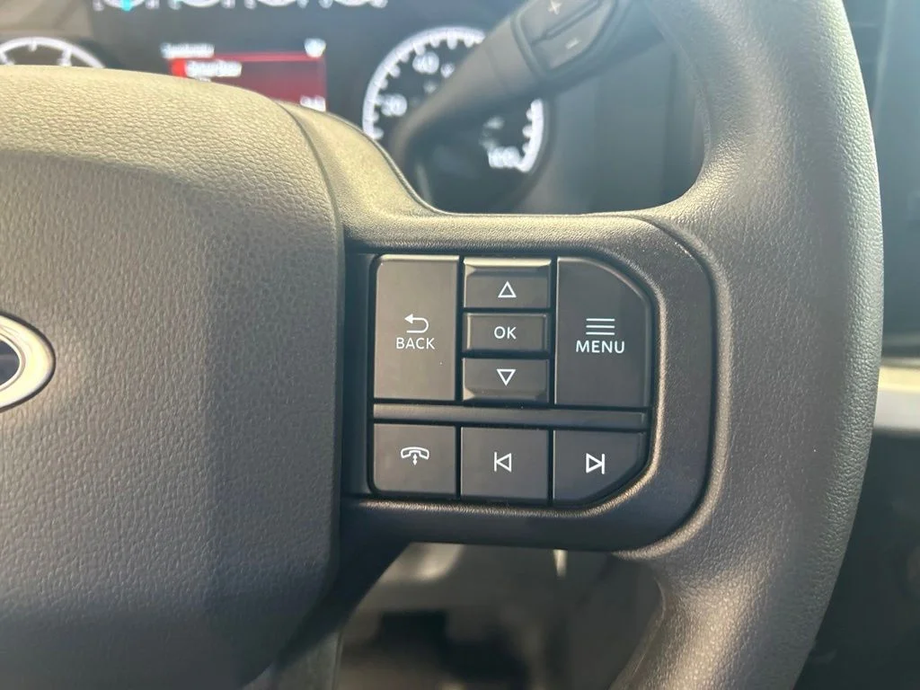 Used 2025 White Ford XLT image 39